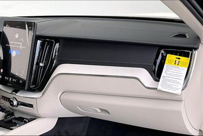 2026 Volvo XC60 B5 Ultra