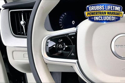 2026 Volvo XC60 B5 Ultra