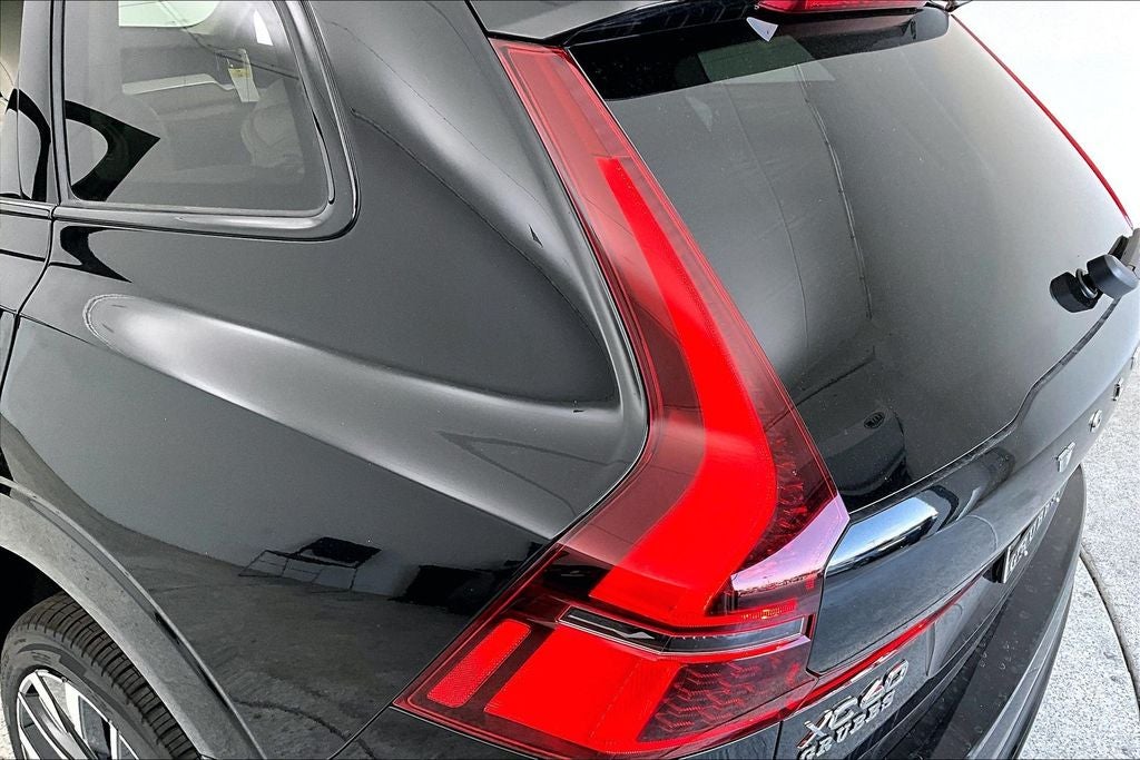 2026 Volvo XC60 B5 Ultra