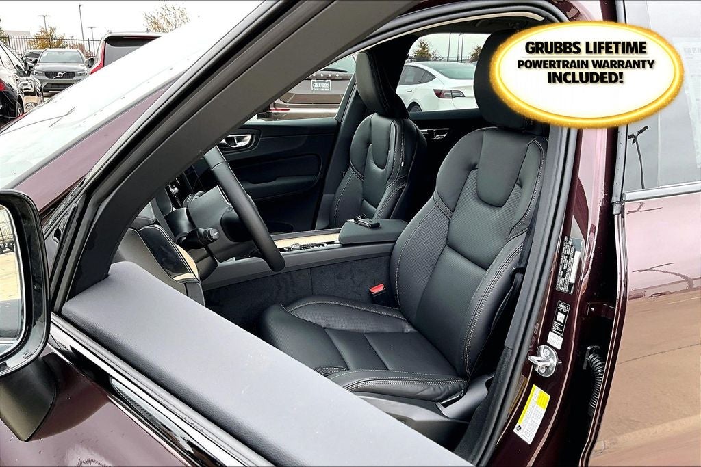 2026 Volvo XC60 B5 Ultra