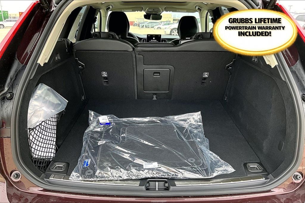 2026 Volvo XC60 B5 Ultra