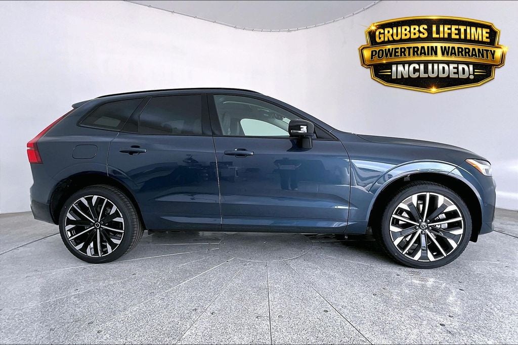 2026 Volvo XC60 B5 Ultra
