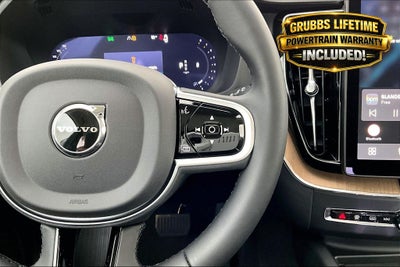 2026 Volvo XC60 B5 Ultra