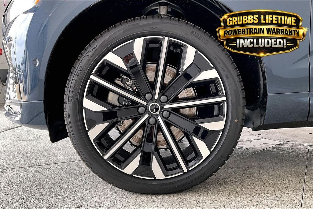 2026 Volvo XC60 B5 Ultra