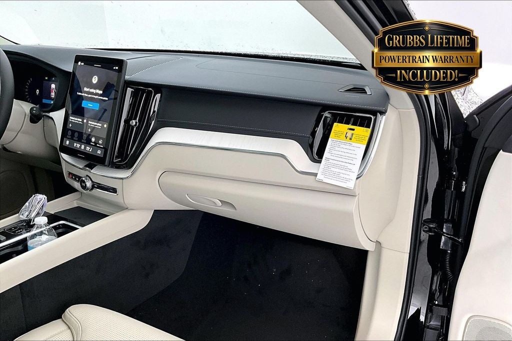 2026 Volvo XC60 B5 Ultra