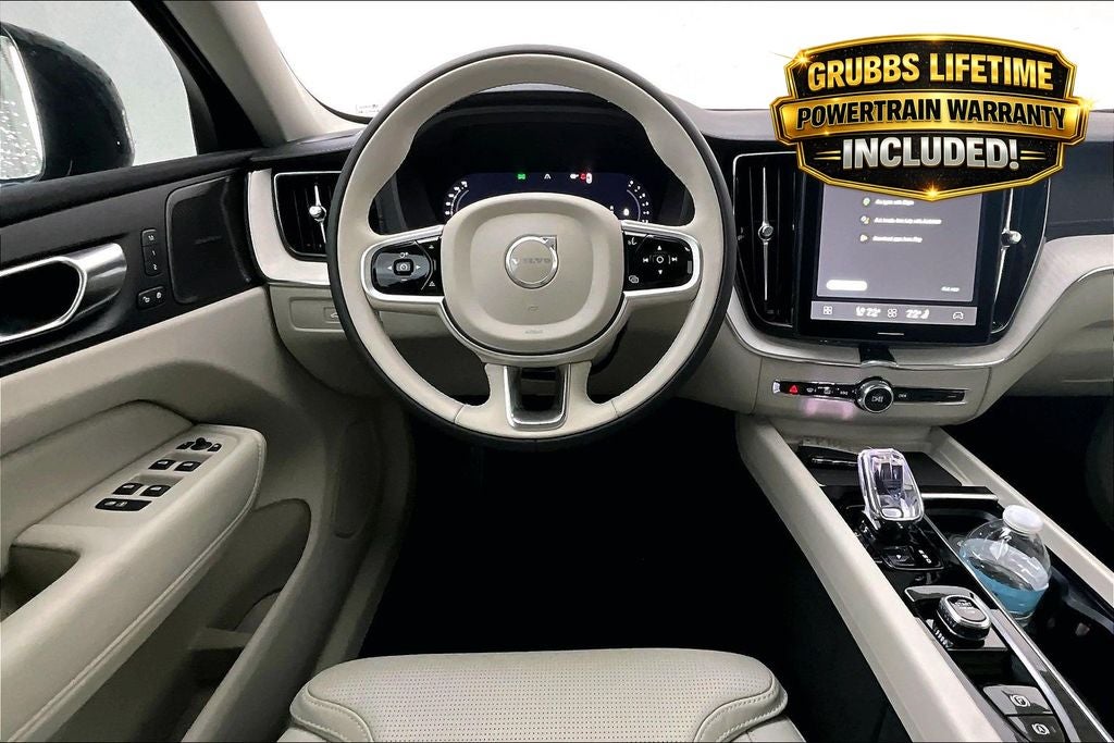 2026 Volvo XC60 B5 Ultra