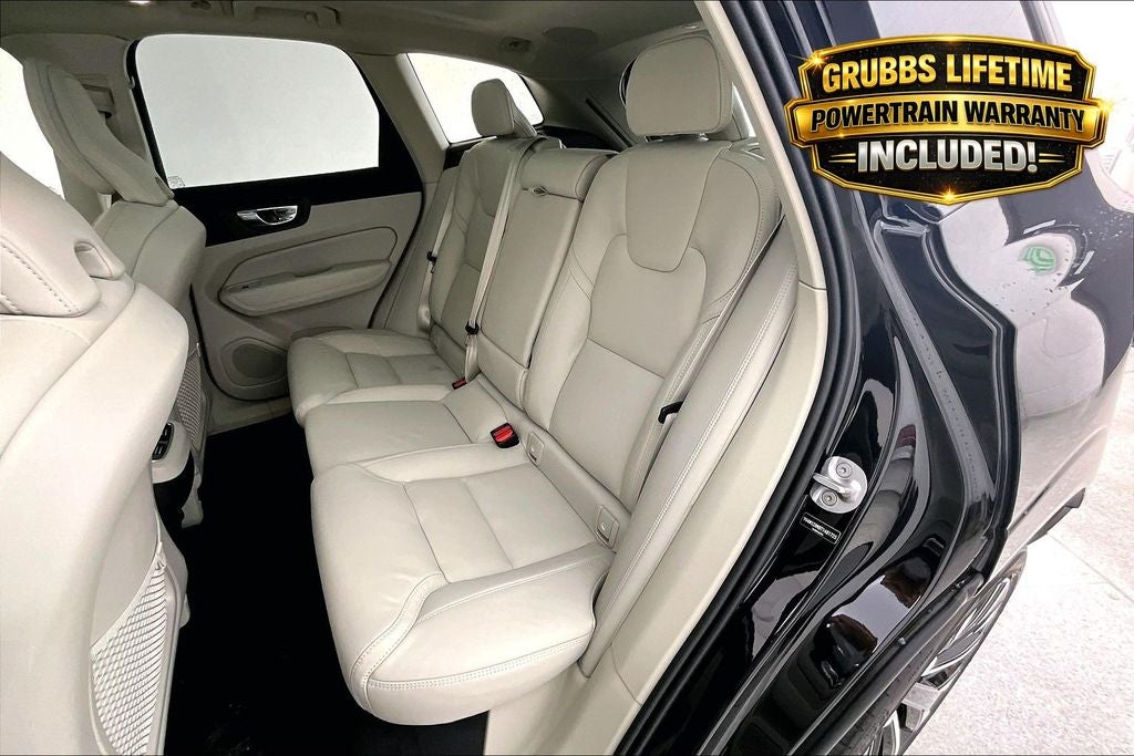 2026 Volvo XC60 B5 Ultra