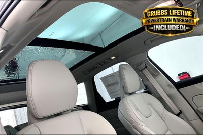 2026 Volvo XC60 B5 Ultra