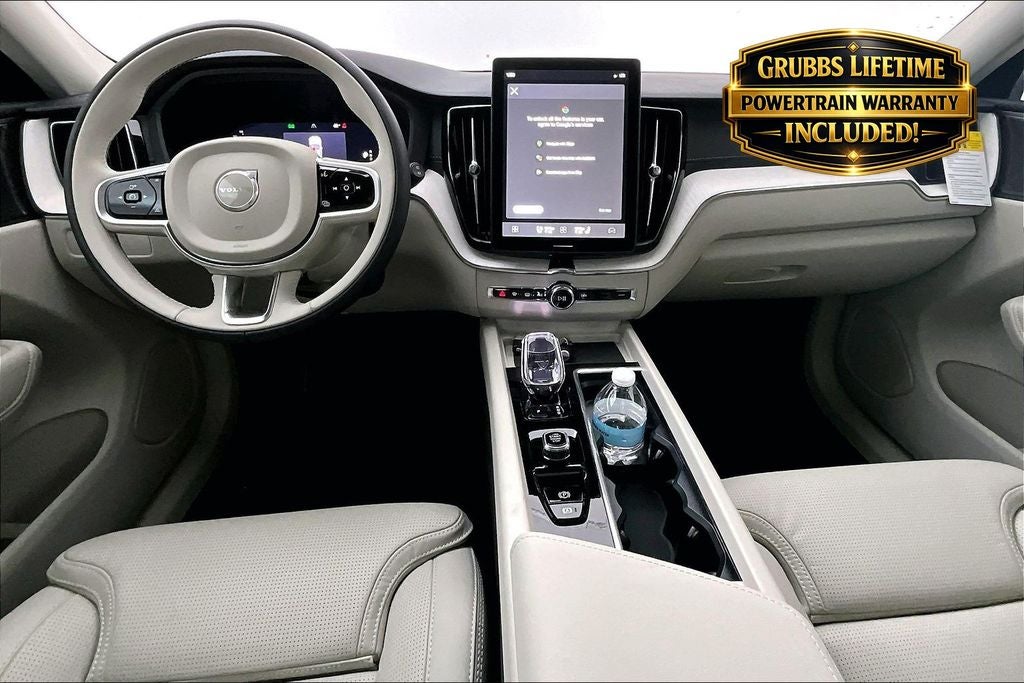 2026 Volvo XC60 B5 Ultra