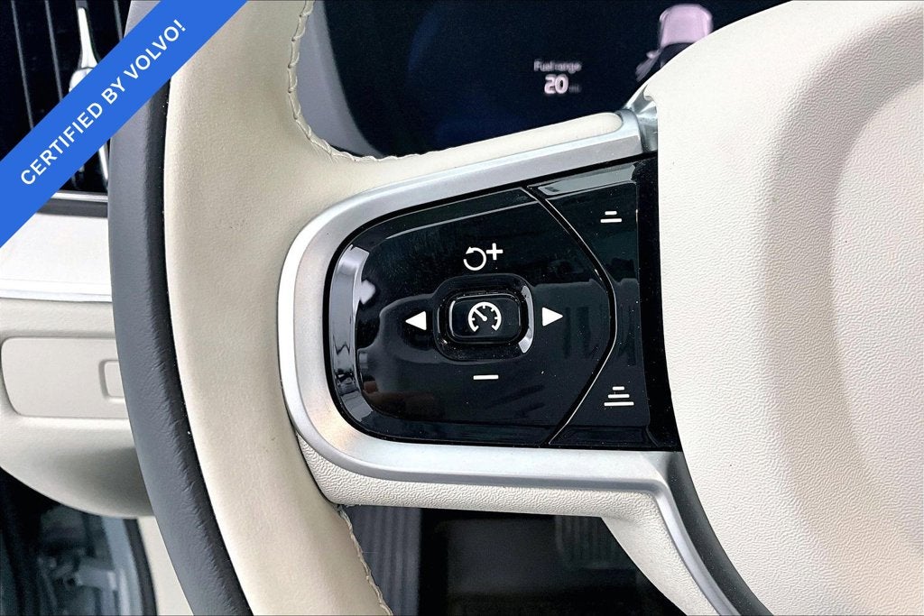 2026 Volvo XC60 B5 Ultra