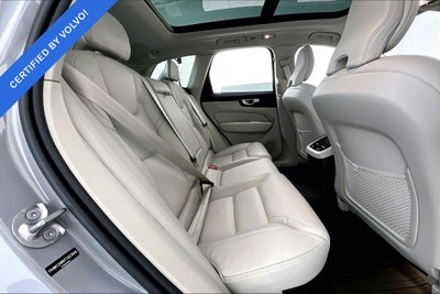 2026 Volvo XC60 B5 Ultra