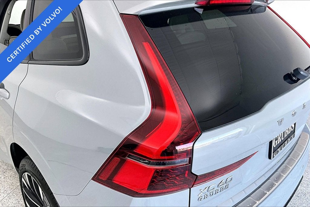 2026 Volvo XC60 B5 Ultra