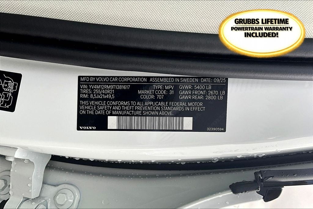 2026 Volvo XC60 B5 Ultra