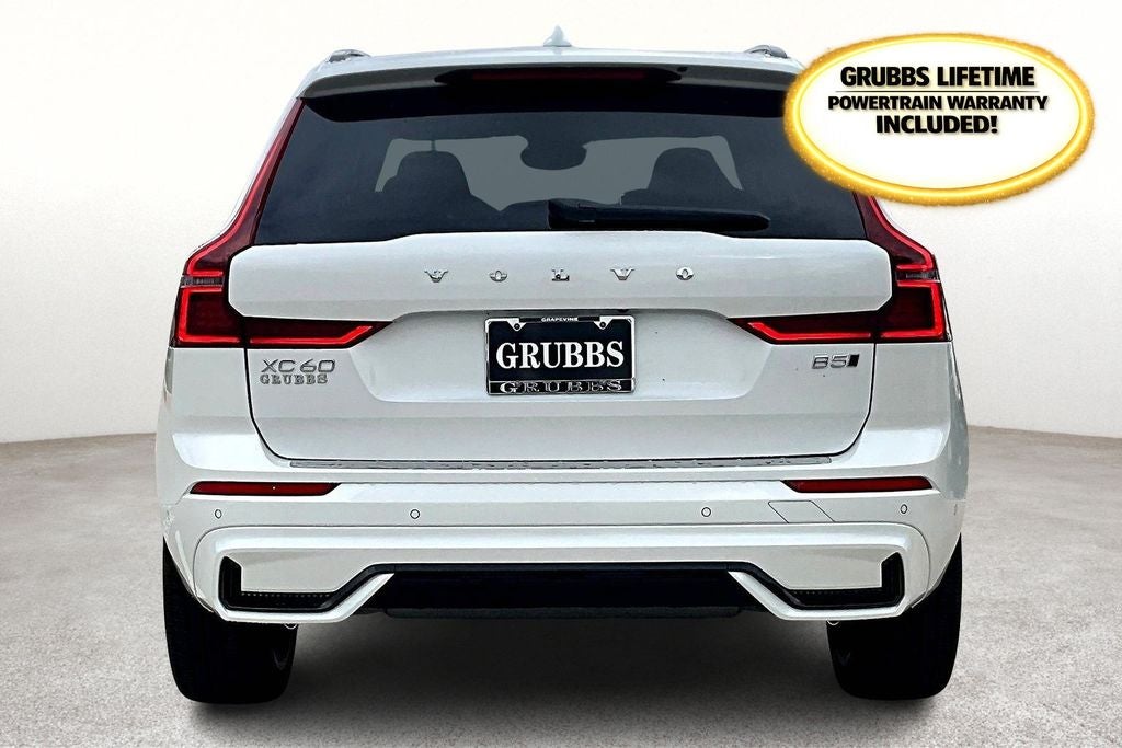 2026 Volvo XC60 B5 Ultra