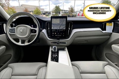 2026 Volvo XC60 B5 Ultra