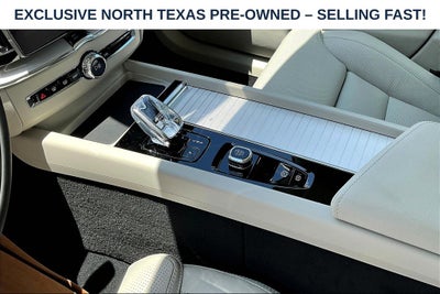 2026 Volvo XC60 B5 Ultra