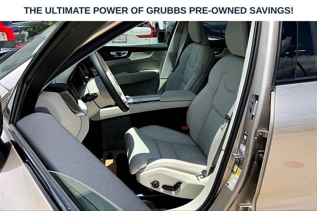 2026 Volvo XC60 B5 Ultra