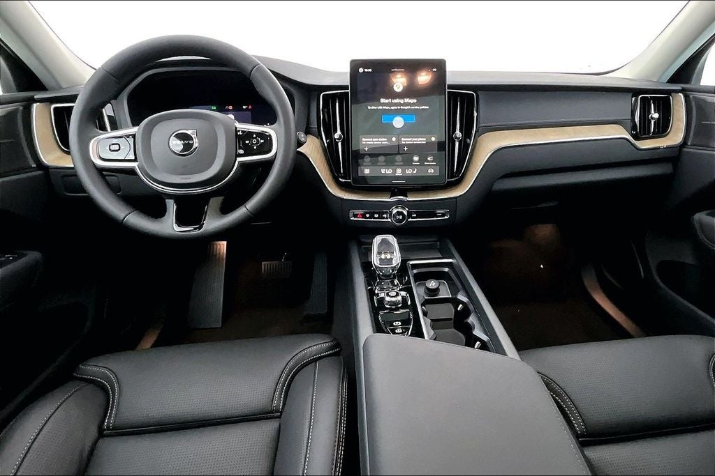 2026 Volvo XC60 B5 Ultra