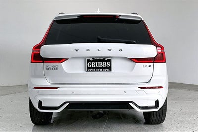 2026 Volvo XC60 B5 Ultra
