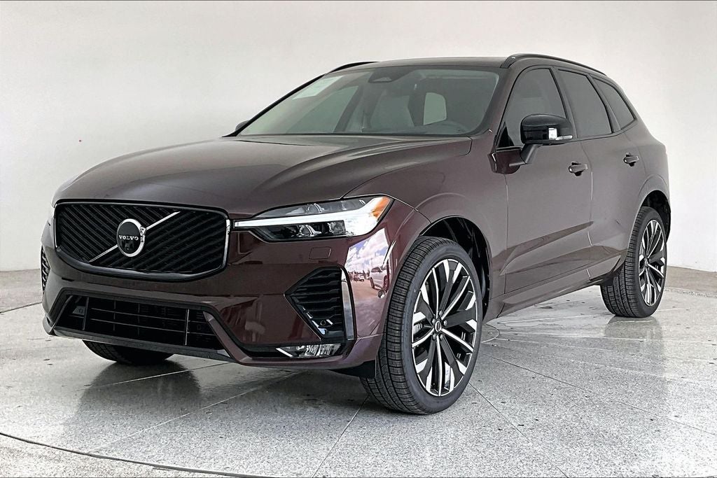 2026 Volvo XC60 B5 Ultra