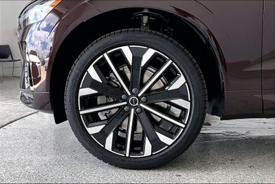 2026 Volvo XC60 B5 Ultra
