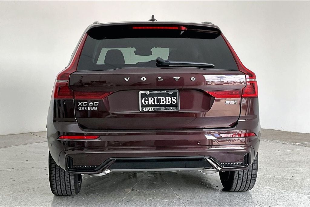 2026 Volvo XC60 B5 Ultra