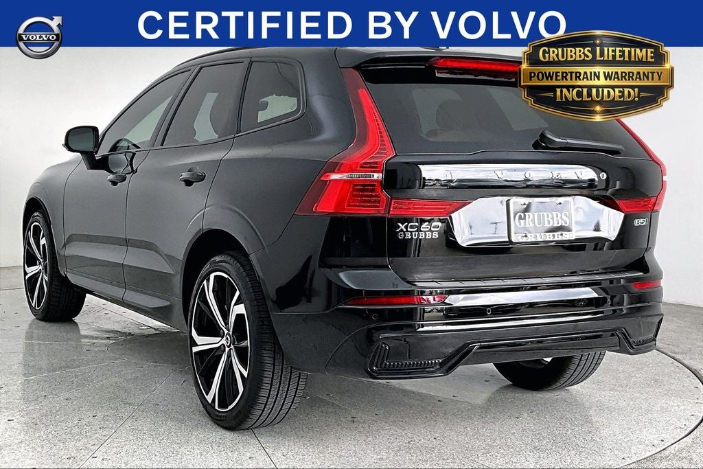 2025 Volvo XC60 B5 Ultra