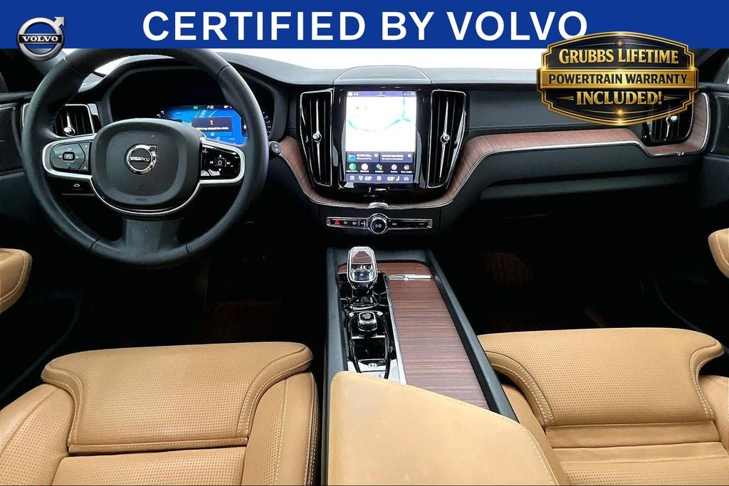 2025 Volvo XC60 B5 Ultra