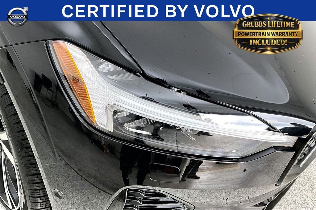 2025 Volvo XC60 B5 Ultra
