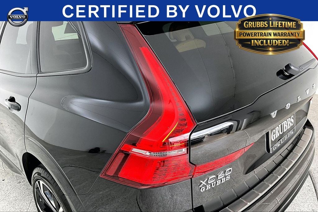 2025 Volvo XC60 B5 Ultra