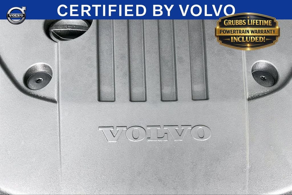 2025 Volvo XC60 B5 Ultra