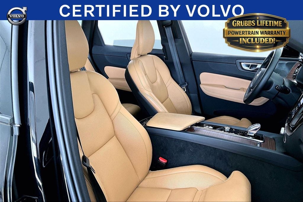 2025 Volvo XC60 B5 Ultra