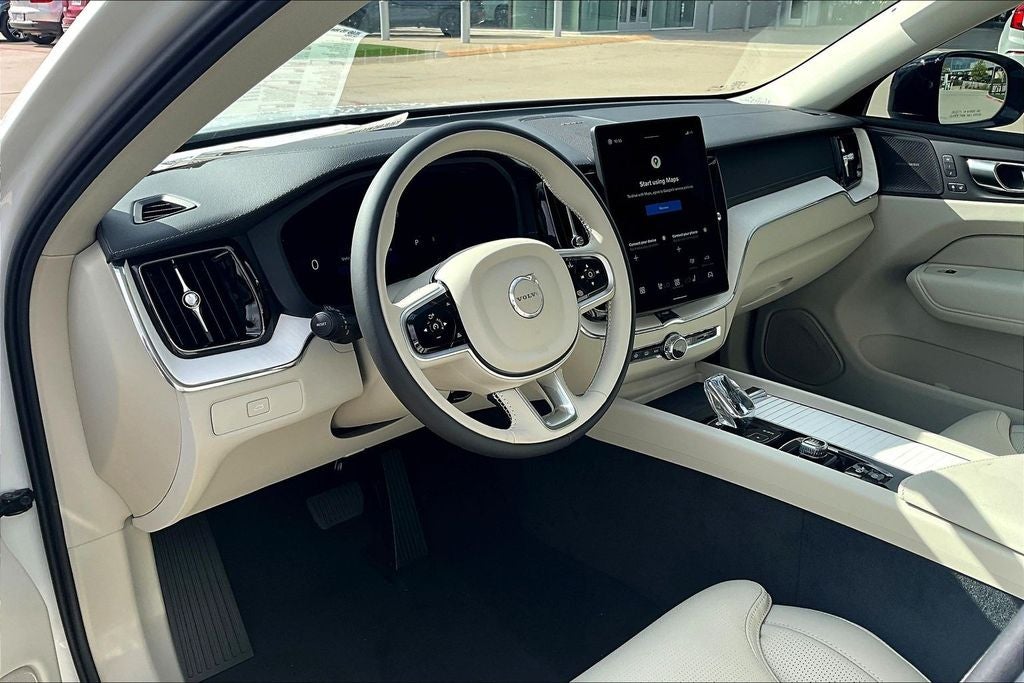 2026 Volvo XC60 B5 Ultra