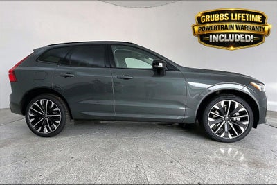 2026 Volvo XC60 B5 Ultra