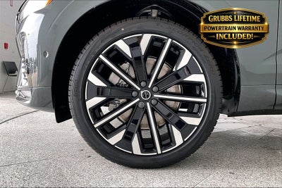 2026 Volvo XC60 B5 Ultra