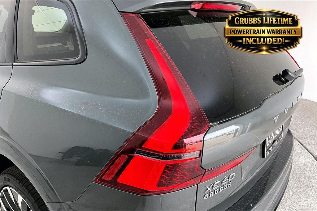 2026 Volvo XC60 B5 Ultra