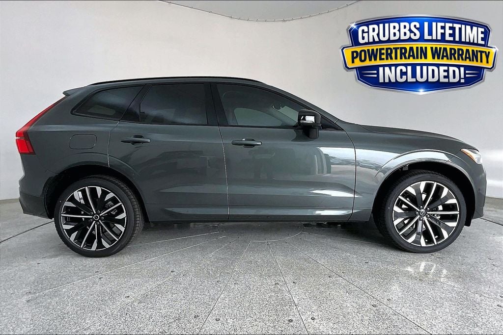 2026 Volvo XC60 B5 Ultra