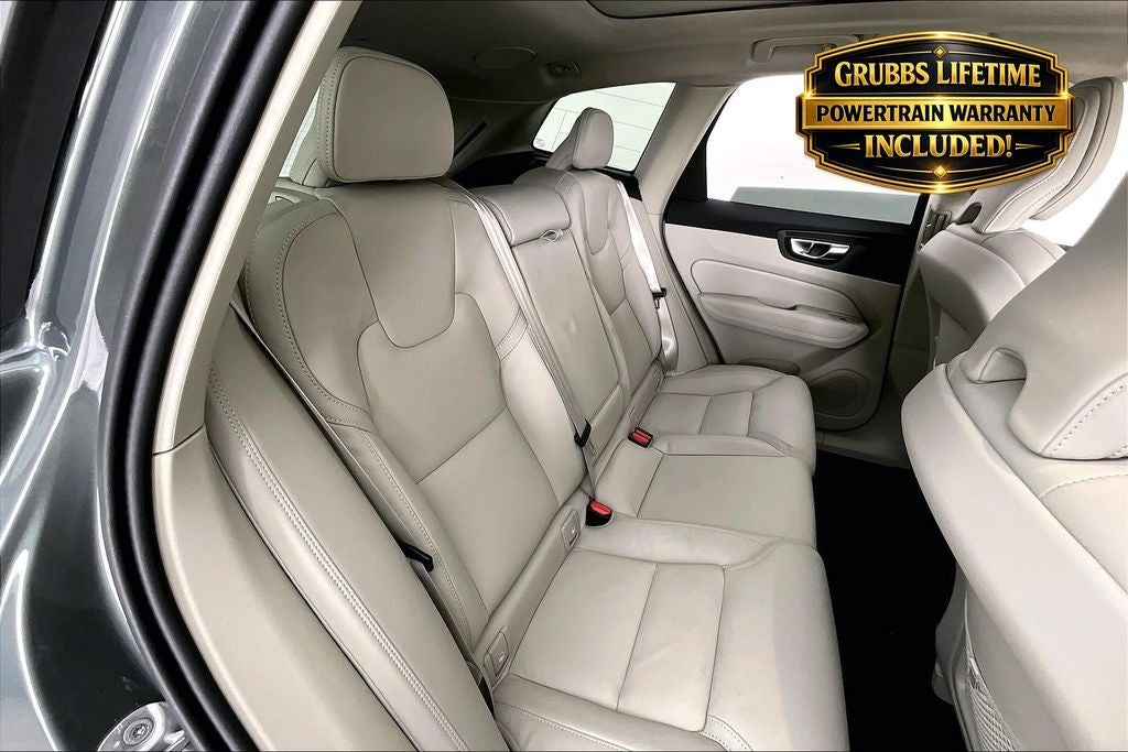 2026 Volvo XC60 B5 Ultra
