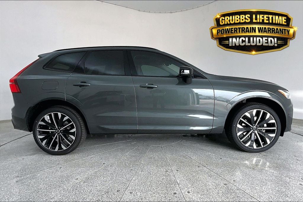 2026 Volvo XC60 B5 Ultra