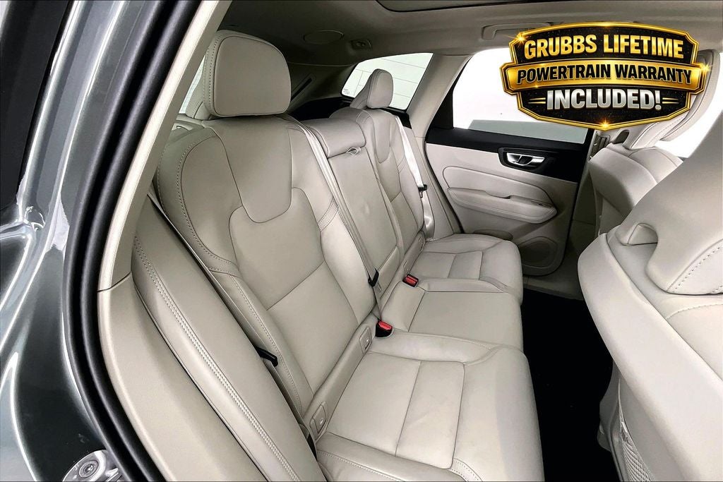 2026 Volvo XC60 B5 Ultra