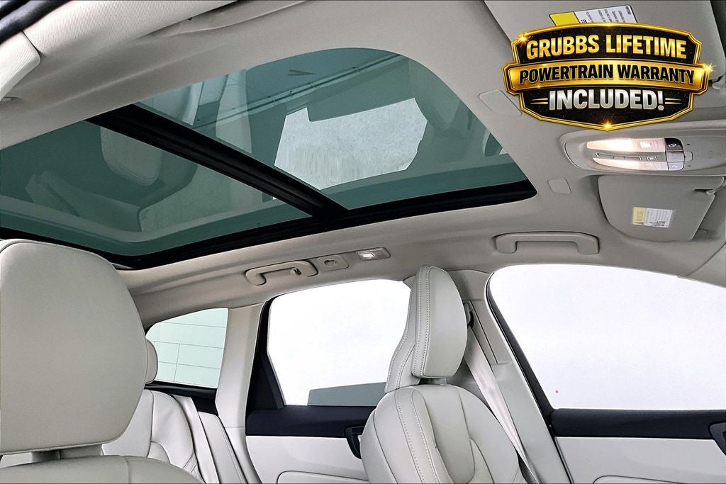 2026 Volvo XC60 B5 Ultra
