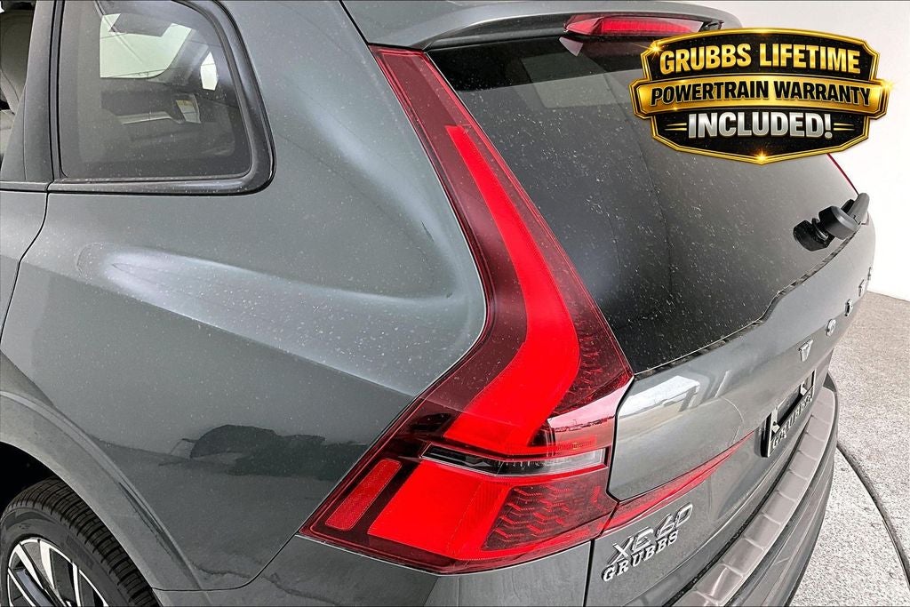 2026 Volvo XC60 B5 Ultra