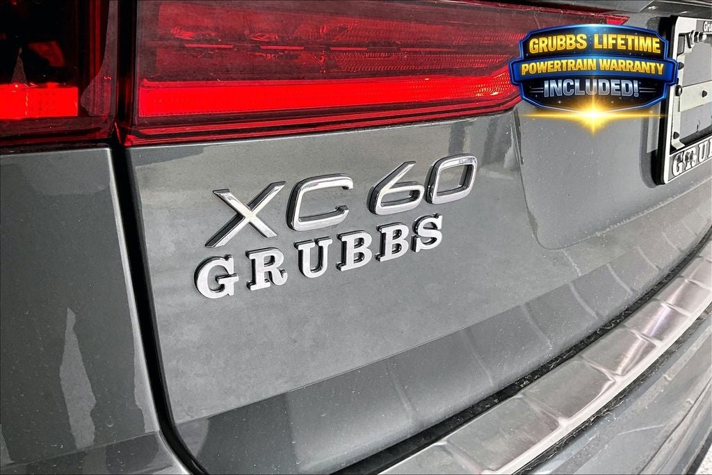 2026 Volvo XC60 B5 Ultra