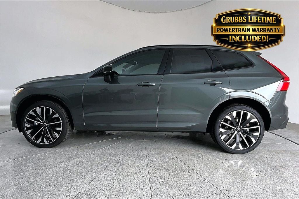 2026 Volvo XC60 B5 Ultra