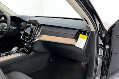 2027 Volvo XC90 B5 Core
