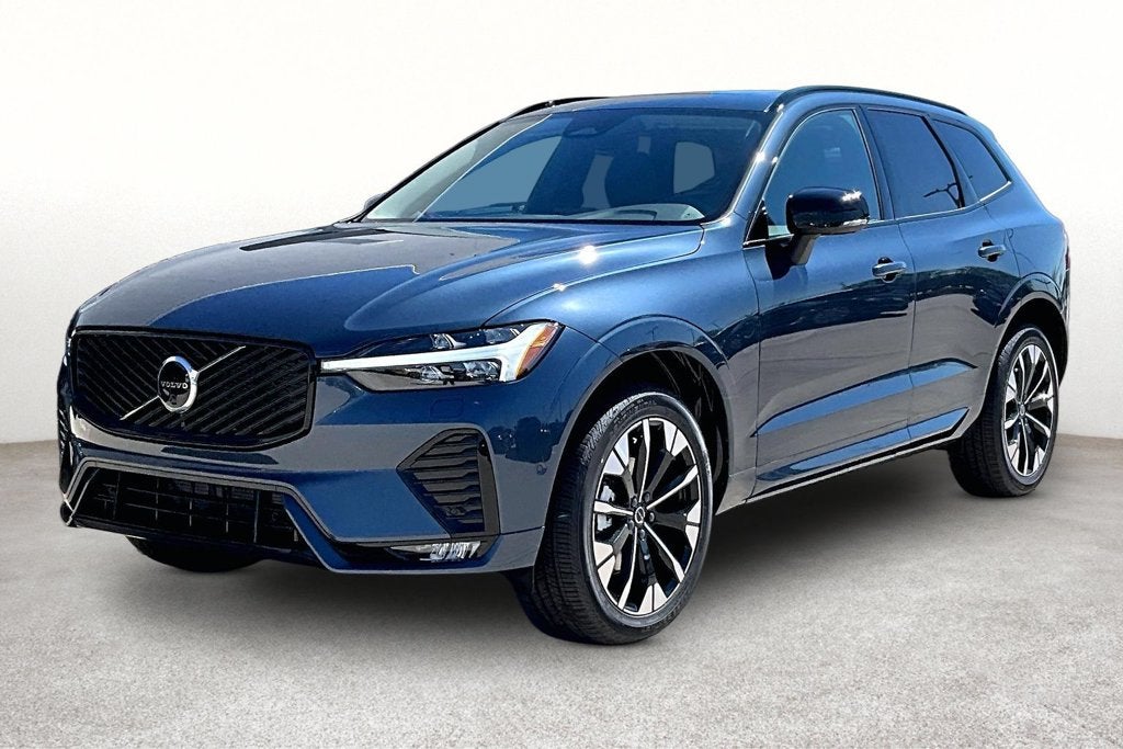 2027 Volvo XC60 B5 Plus