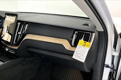2027 Volvo XC60 B5 Plus