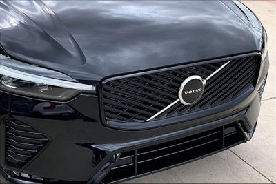 2027 Volvo XC60 B5 Core