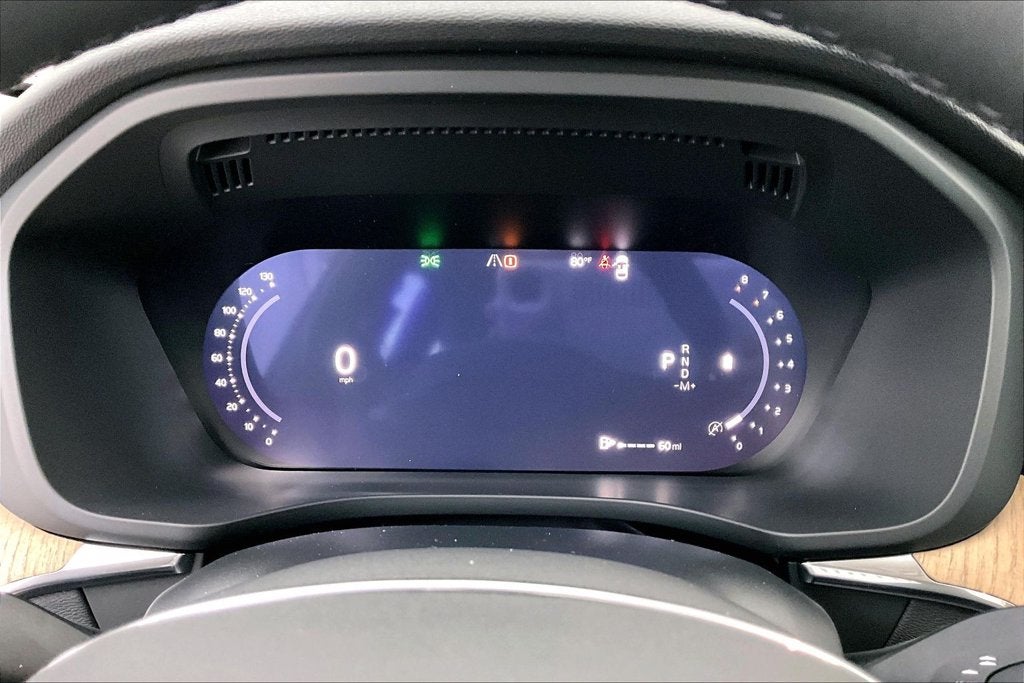2027 Volvo XC60 B5 Core