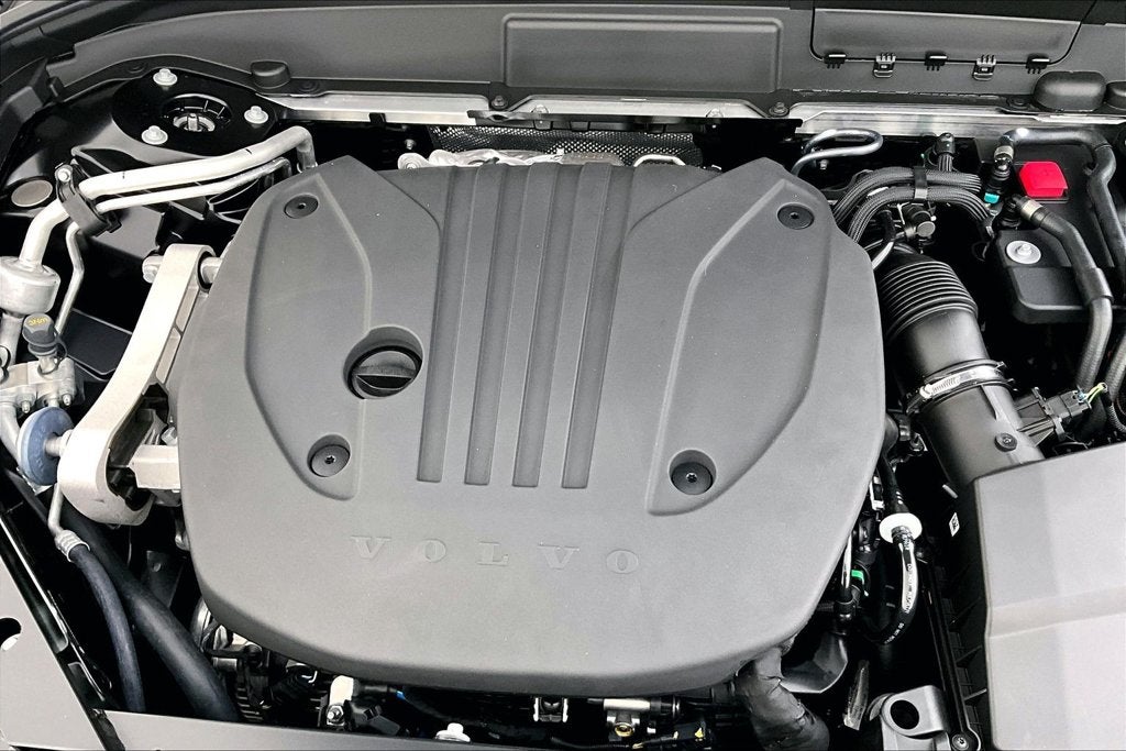 2027 Volvo XC60 B5 Core
